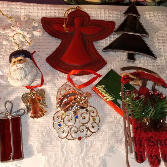 VINTAGE COLORFUL CHRISTMAS TREE ORNAMENTS, LOT OF 9 - Picture 2 of 12